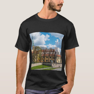 Riga Castle tijdens de zonnige dag in Riga, Letlan T-shirt