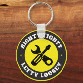 Righty Tighty Lefty Loosey Sleutelhanger (Achterkant)