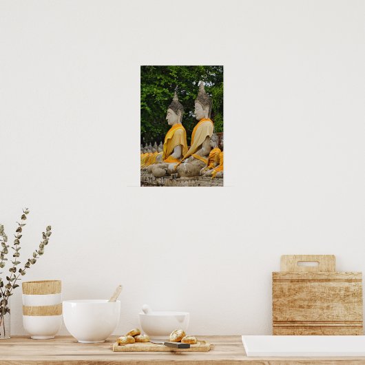 Rij boeddha standbeelden, Wat Yai Chaya Mongkol Poster (Keuken)