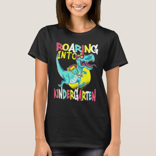 Rij naar Kindergarten T Rex Dinosaur terug naar S T-shirt (Voorkant)