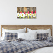 rij tulpen en lijmen op hout canvas afdruk (Insitu (Slaapkamer))