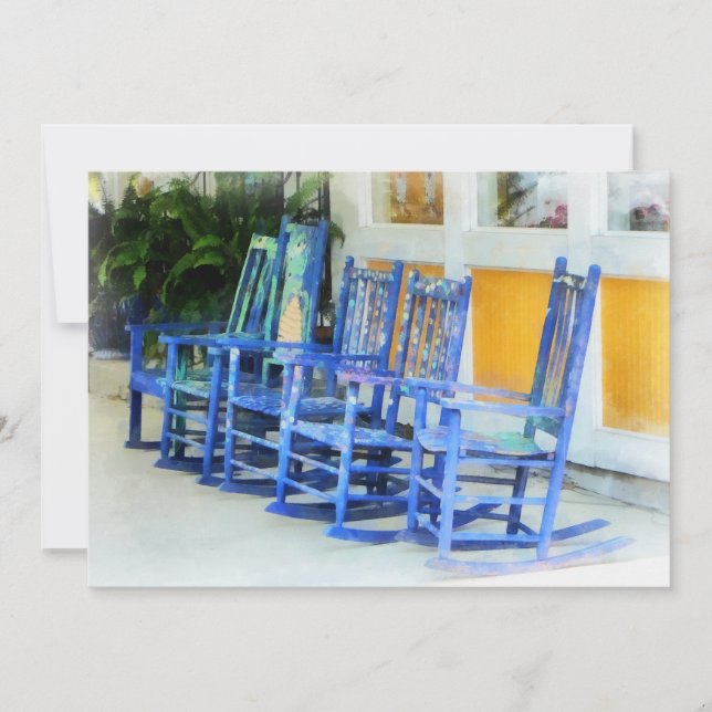 Rij van blauw-RockChairs (Voorkant)