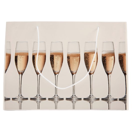 Rij van Roze Champagneglazen Trouwviering Groot Cadeauzakje (Voorkant)