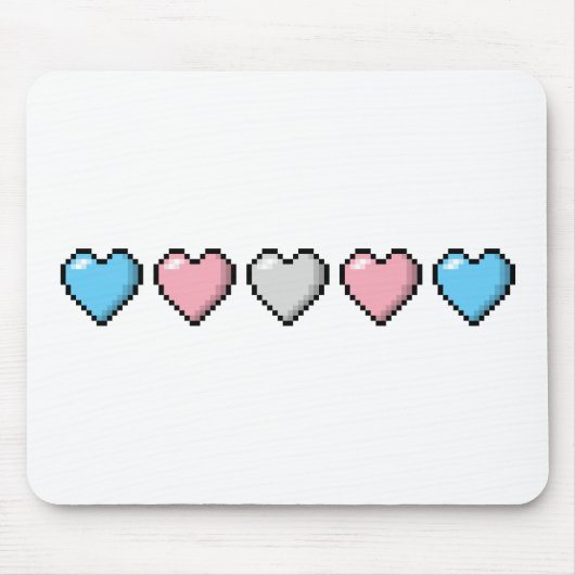 Rij van vijf driesporenpride-vlagPixel Muismat (Voorkant)