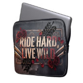 rijd hard leef wild laptop sleeve (Voorkant Links)