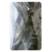 Rijden door de bergen van Snowy Sierra Nevada Magneet (Verticaal)