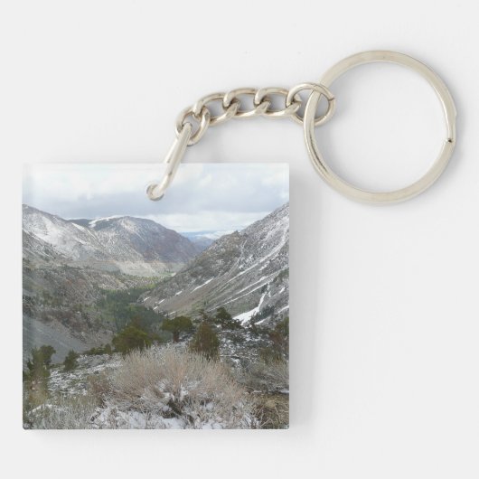 Rijden door de bergen van Snowy Sierra Nevada Sleutelhanger (Achterkant)