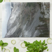 Rijden door de bergen van Snowy Sierra Nevada Theedoek (Gevouwen)