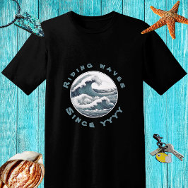 Rijden golven sinds... blauwe kleuren ontwerp t-shirt