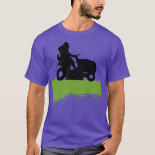 Rijden grasmaaier maaien van het gazon gras 1 t-shirt