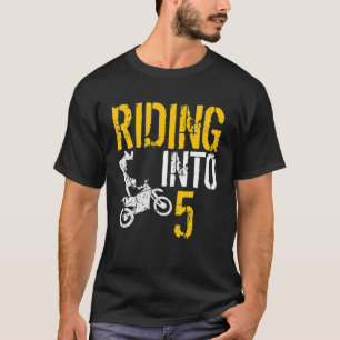 Rijden in 6 Jaar Oud 5e Verjaardag Jongen Dirt T-shirt