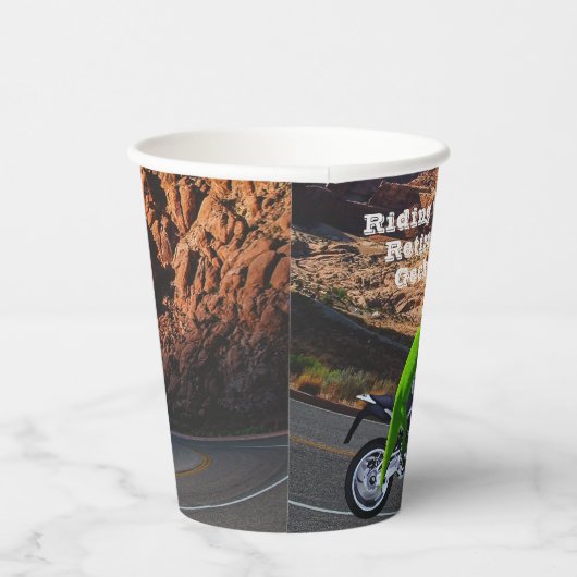 Rijden op pensioen aangepaste gekko motorfiets papieren bekers (Rechts)