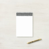 Rijen met zwart-witte krabbelpatronen post-it® notes (Op bureau)