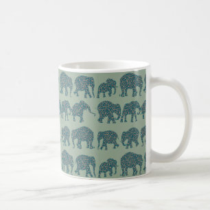 Rijen van Paisley Elephants op Sage Green Coffee-M Koffiemok