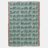 Rijen van Paisley Elephants Sage Green Throw Blank Deken (Voorkant Verticaal)