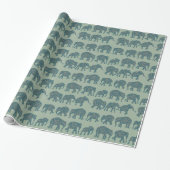Rijen van Paisley Olifanten op Sage Green Giftwrap Cadeaupapier (Uitgerold)