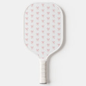 Rijen van zwembaden in roze pickleball paddle (Voorkant)