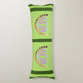 Rijkelijk op tinten van een prinses make-up regenb lichaamskussen (Voorkant Verticaal)