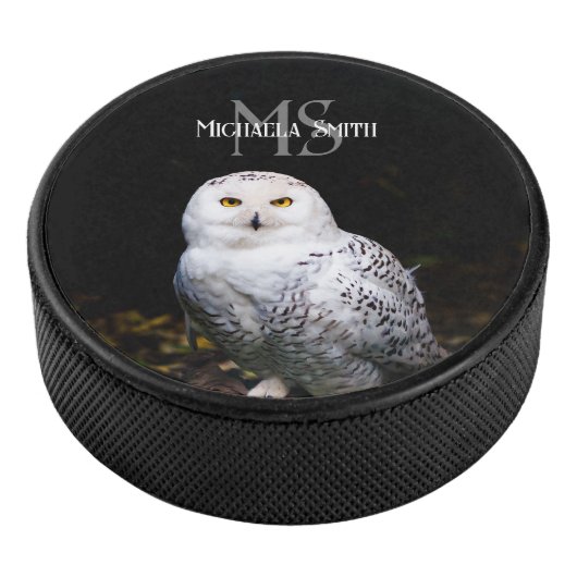 Rijkswintersnuffeluil (monogram) hockey puck (3/4)