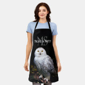 Rijkswintersnuffeluil (monogram) schort (Gedragen)