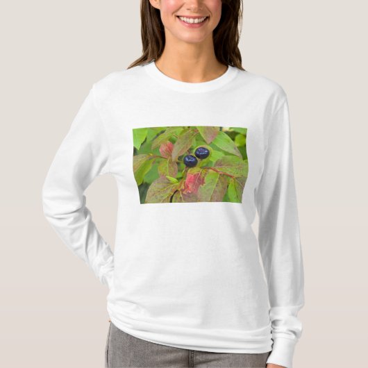 Rijpe bosbessen in de Flathead National T-shirt (Voorkant)