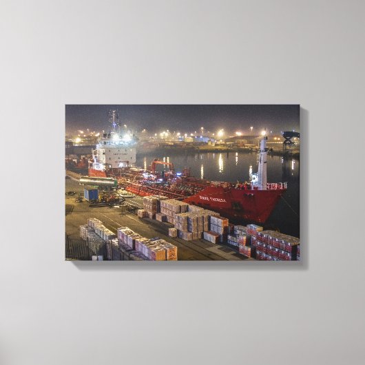 Rikke Theresa vrachtschip in de haven van Hull Canvas Afdruk (Voorkant)
