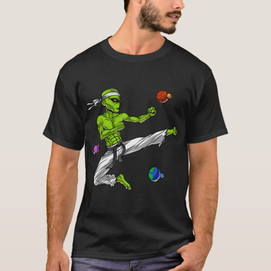 Rimbuitenaardse Karate T-shirt (Voorkant)