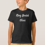 Ring Bearer Black White Custom Name Wedding T-shirt<br><div class="desc">Mooie kalligrafie,  zwart-wit Ring Bearer t-shirt. Voeg jouw naam toe. Ideaal voor een bruiloft. Je kunt je personaliseren met jouw naam.</div>