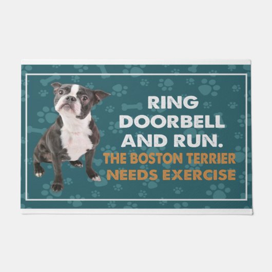 Ring deurbel en run de Boston Terrier heeft EXE no Deurmat (Voorkant)