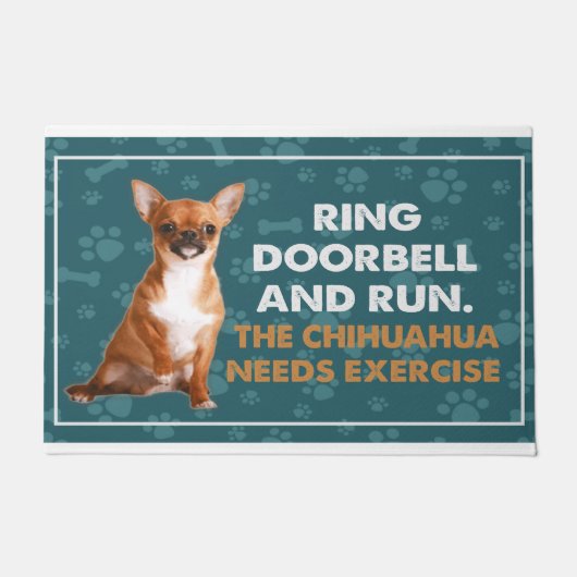 Ring deurbel en run de Chihuahua moet oefening Deurmat (Voorkant)