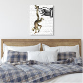 Ring Tailed Lemur op vinger Canvas Afdruk (Insitu (Slaapkamer))