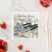 Rings en White Pearls Wedding Servet (Insitu)