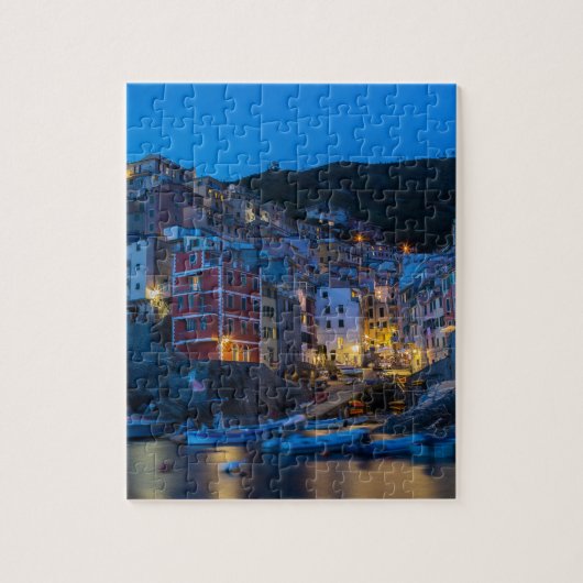 Riomaggiore at night Cinque Terre Liguria Italië Legpuzzel (Verticaal)