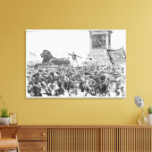 Riots in het West End of London Canvas Afdruk (Insitu (Woonkamer))