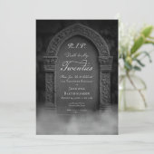 RIP Death to My 20s Grave Birthday Invitation Kaart (Staand voorkant)