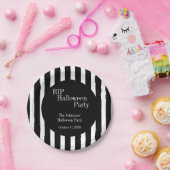 RIP Halloween Black and White Stripe Party Papieren Bordje (Feest)