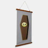 RIP Halloween Coffin van Doom Hangend Wandkleed (Gebogen)