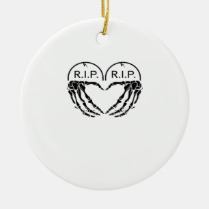 RIP, hartvormig ontwerp gemaakt van grafstenen, en Keramisch Ornament
