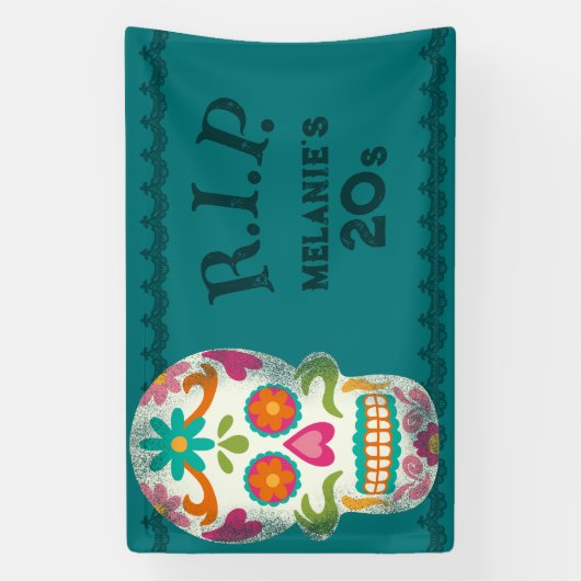 RIP mijn 20s Custom Age Sugar Skull Birthday Spandoek (Verticaal)