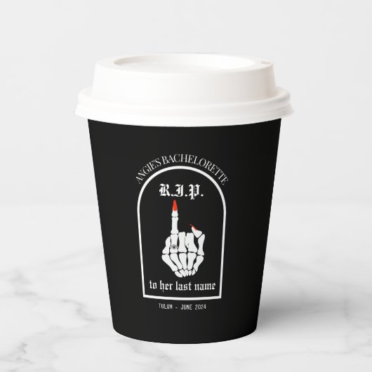 RIP naar haar achternaam Bachelorette Party Paper  Papieren Bekers (Voorkant)