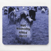 RIP Net Neutrality Gravestone Muismat (Voorkant)