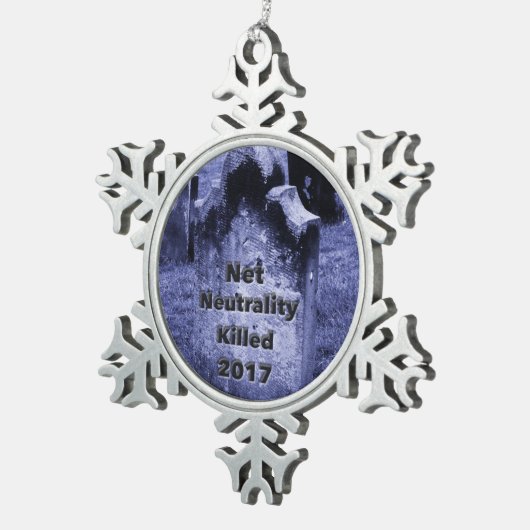 RIP Net Neutrality Gravestone Tin Sneeuwvlok Ornament (Rechts)