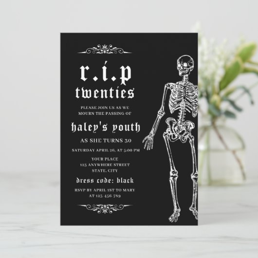 RIP Twenties 20s Grappig skelet 30e verjaardag Kaart (Staand voorkant)