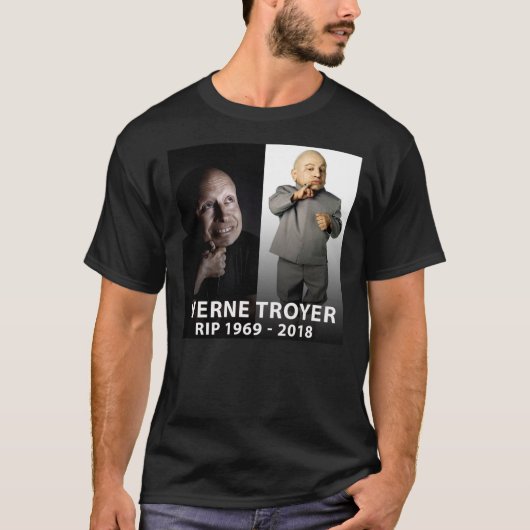RIP Verne Troyer Classic T-Shirt (Voorkant)