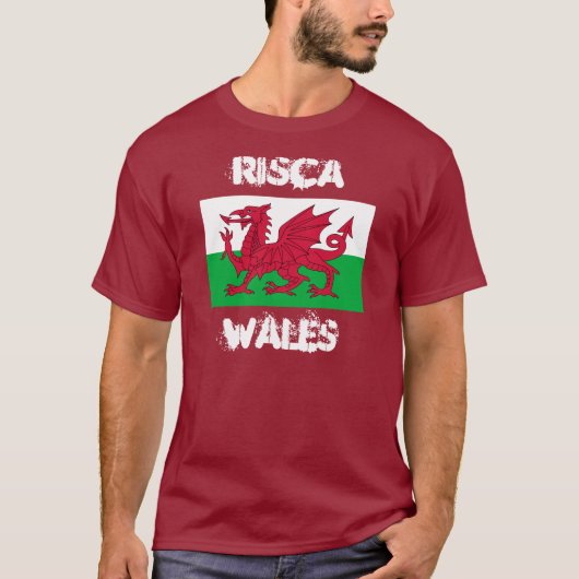 Risca, Wales, met Welsh flag T-shirt (Voorkant)