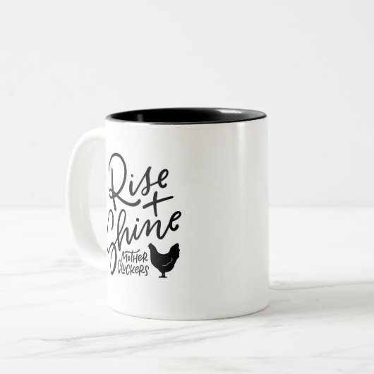 Rise and Shine Moeder Cluckers Handbeletterd Tweekleurige Koffiemok (Voorkant links)