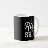 Rise en Shine Moeder Kloppels Kip Boer Hood Koffiemok (Voorkant rechts)