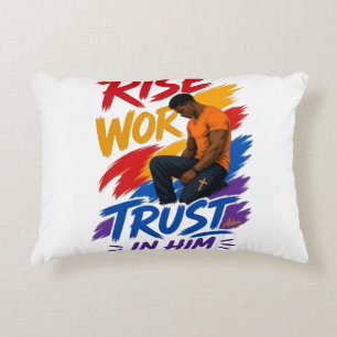 Rise Work Trust In Him Grafisch Dames T-Shirt Accent Kussen