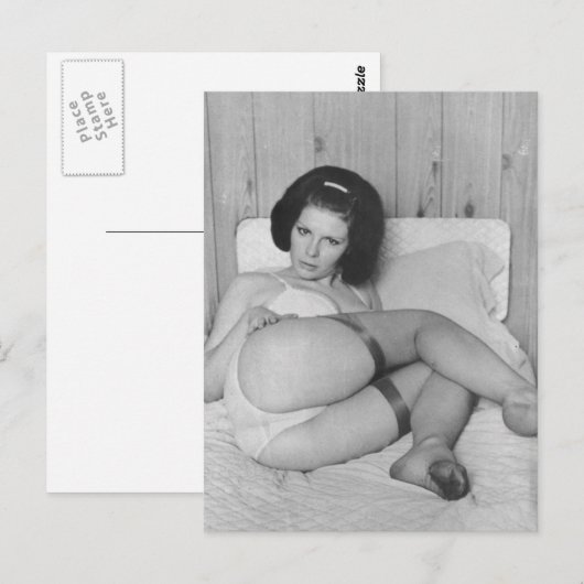 Risqué  lingerie model briefkaart (Voorkant / Achterkant)