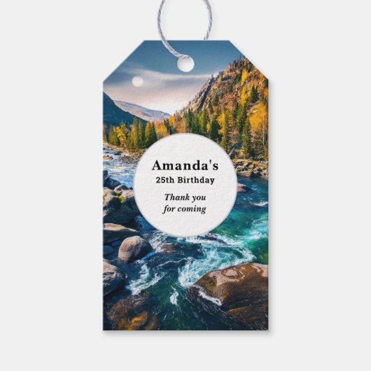 River and Mountains Schilderachtig foto Verjaardag Cadeaulabel (Voorkant)